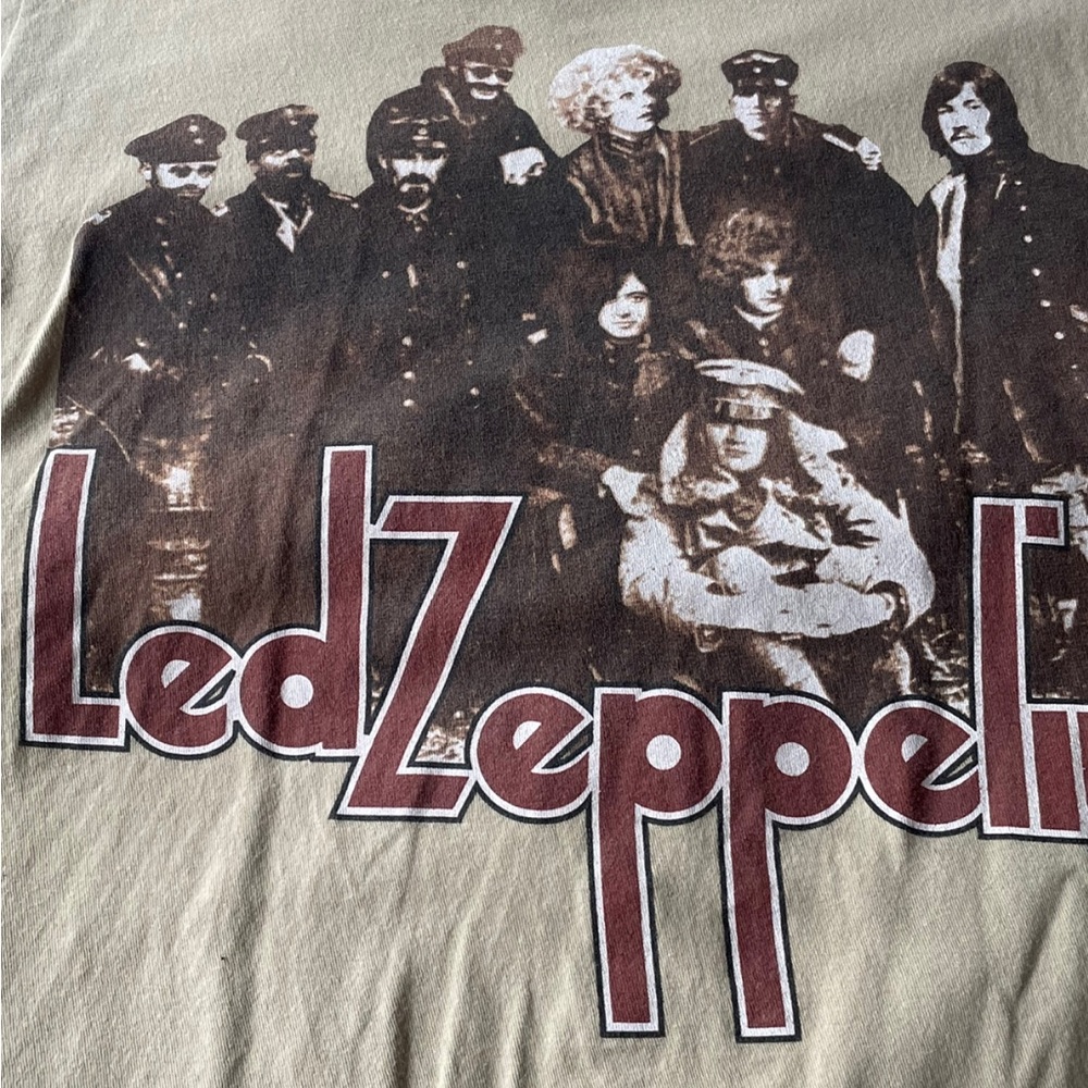 Led Zeppelin t shirt